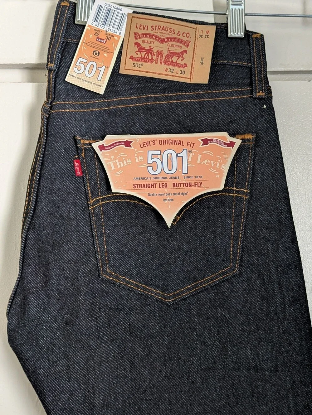 Levi's Original Fit 501 Straight Leg Button Fly Jeans - Picture 1 of 6
